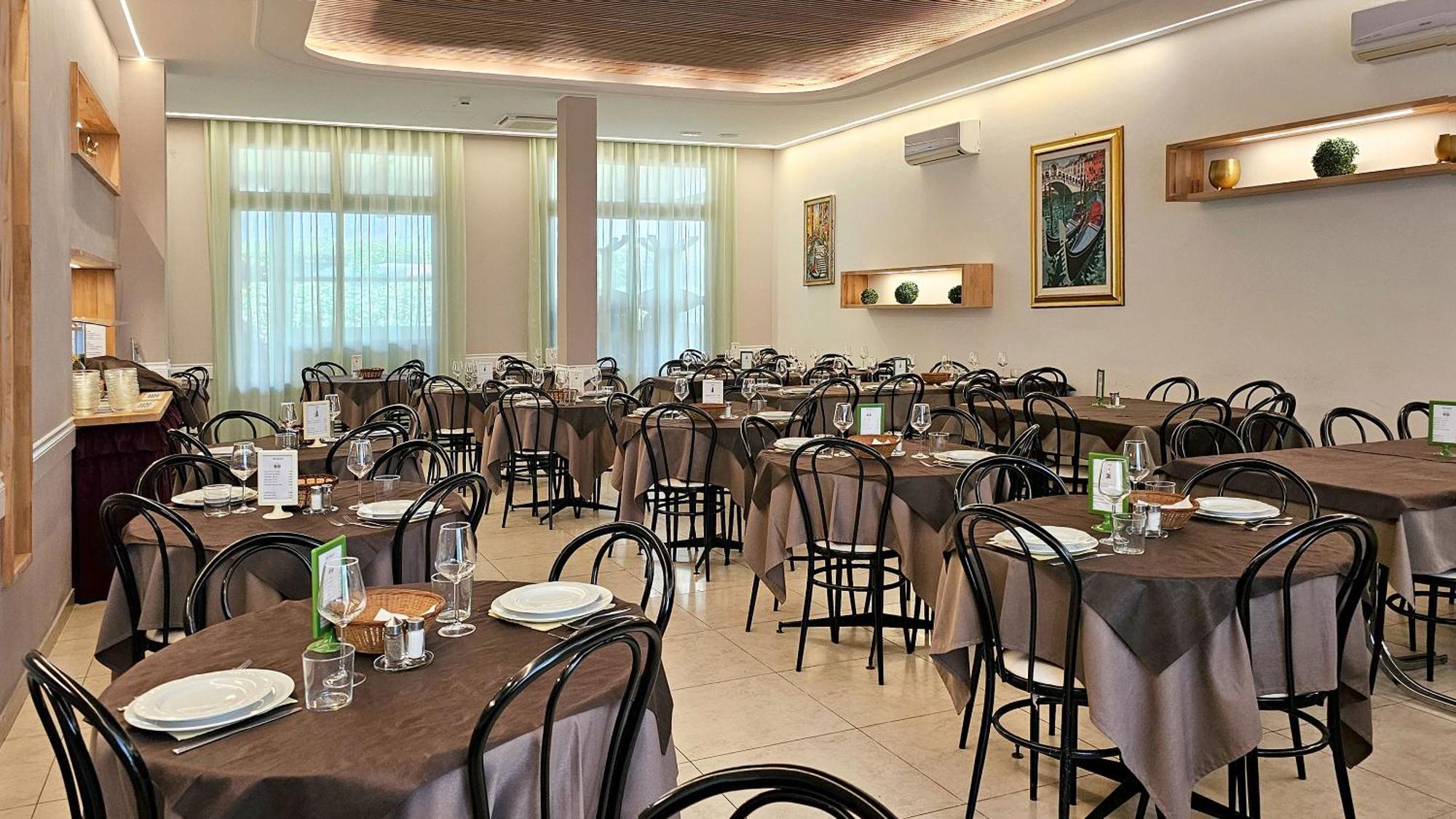Hotel Verdi Лідо-ді-Єзоло Екстер'єр фото