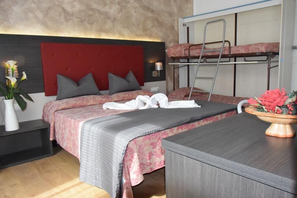 Hotel Verdi Лідо-ді-Єзоло Екстер'єр фото