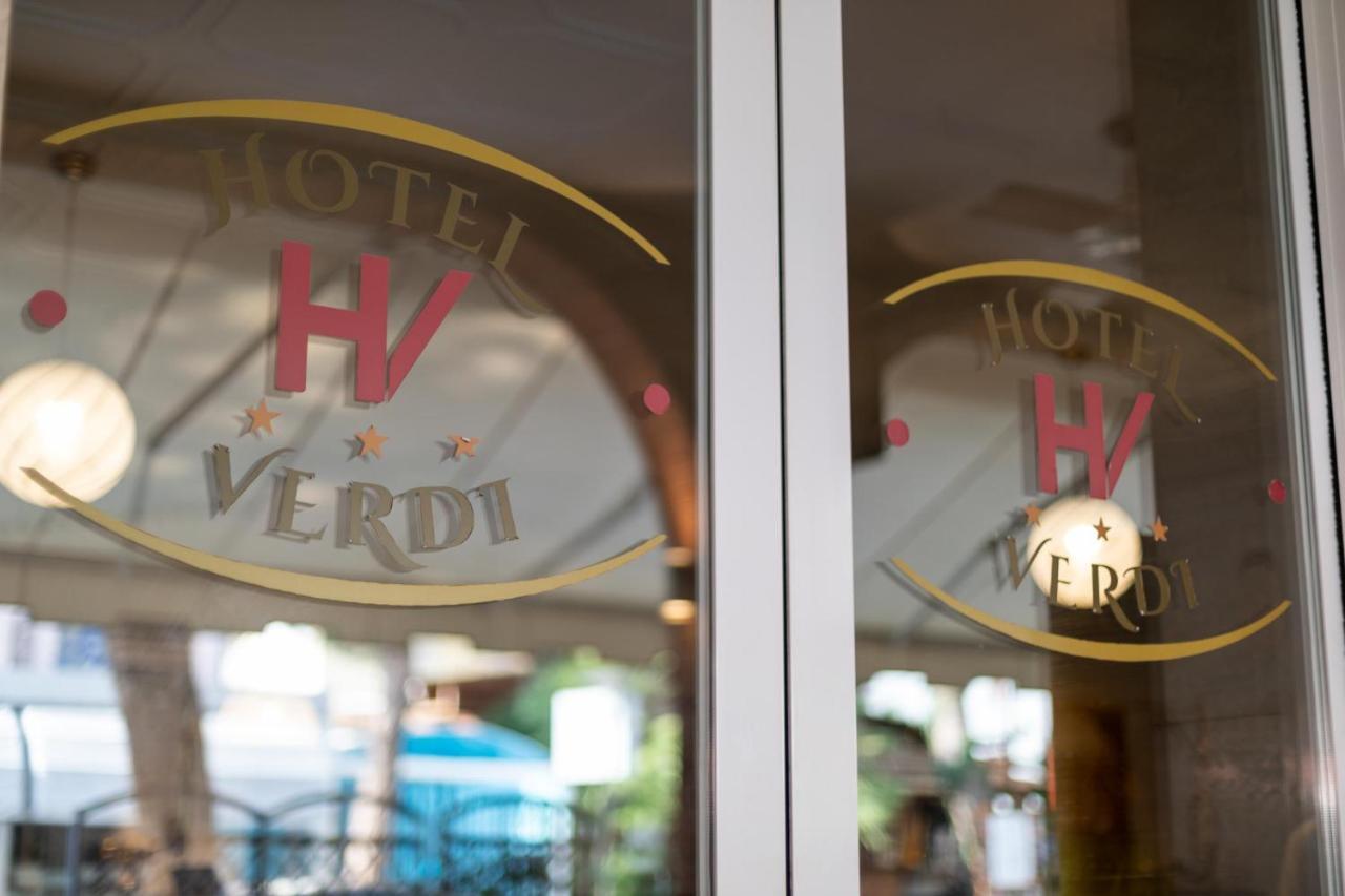 Hotel Verdi Лідо-ді-Єзоло Екстер'єр фото